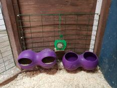Purple glug and grub feeder og drikkedunke