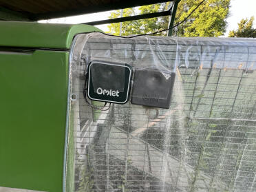 Sejt, til at lukke på afstand, når jeg har en høne, der vil klække, og jeg vil stoppe hende ....