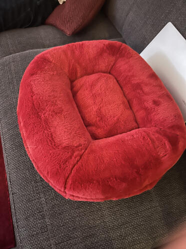 Super flot kurv. flot farve også.