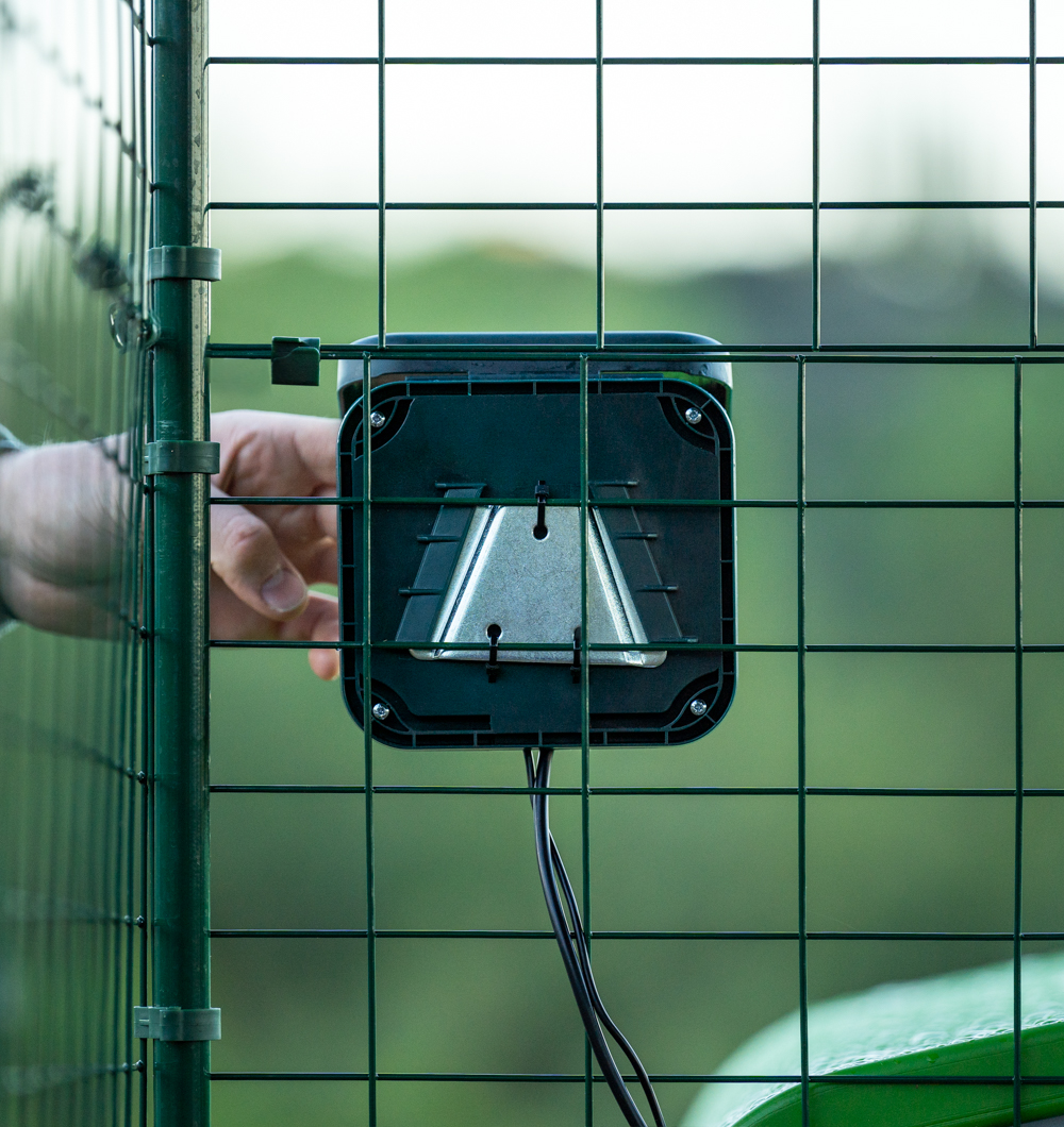 Kontrolpanelbeslag til smart autodoor inkluderet
